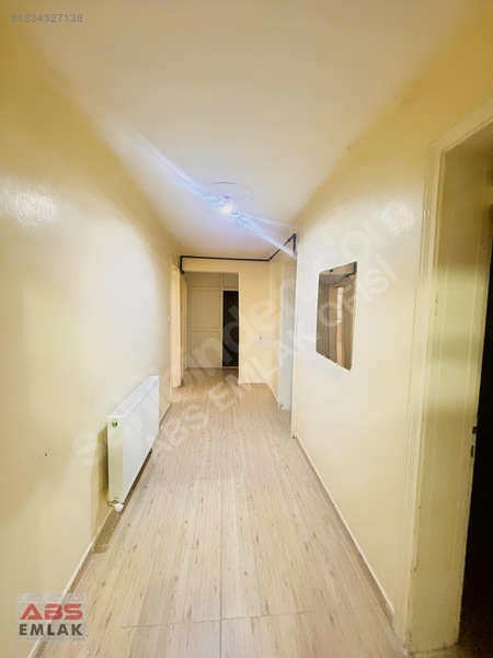 Abs Emlaktan Ulaş Mahallesinde 3+1 Kiralık — fotoğraf 7