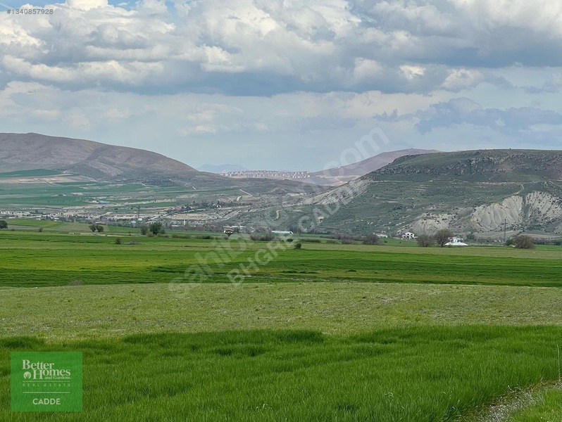 Bağlarca'da (nekerek) Satılık Tarla! Cip'e Çok Yakın!!!