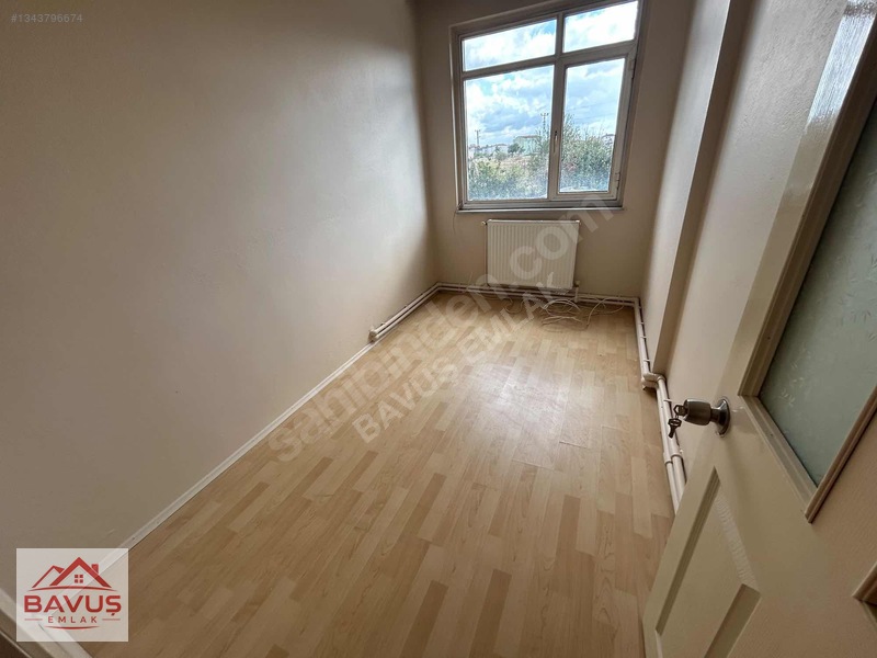 Cadde Cephe | 2+1 | 100 M² | 2. Kat | Kiralık Daire — fotoğraf 8