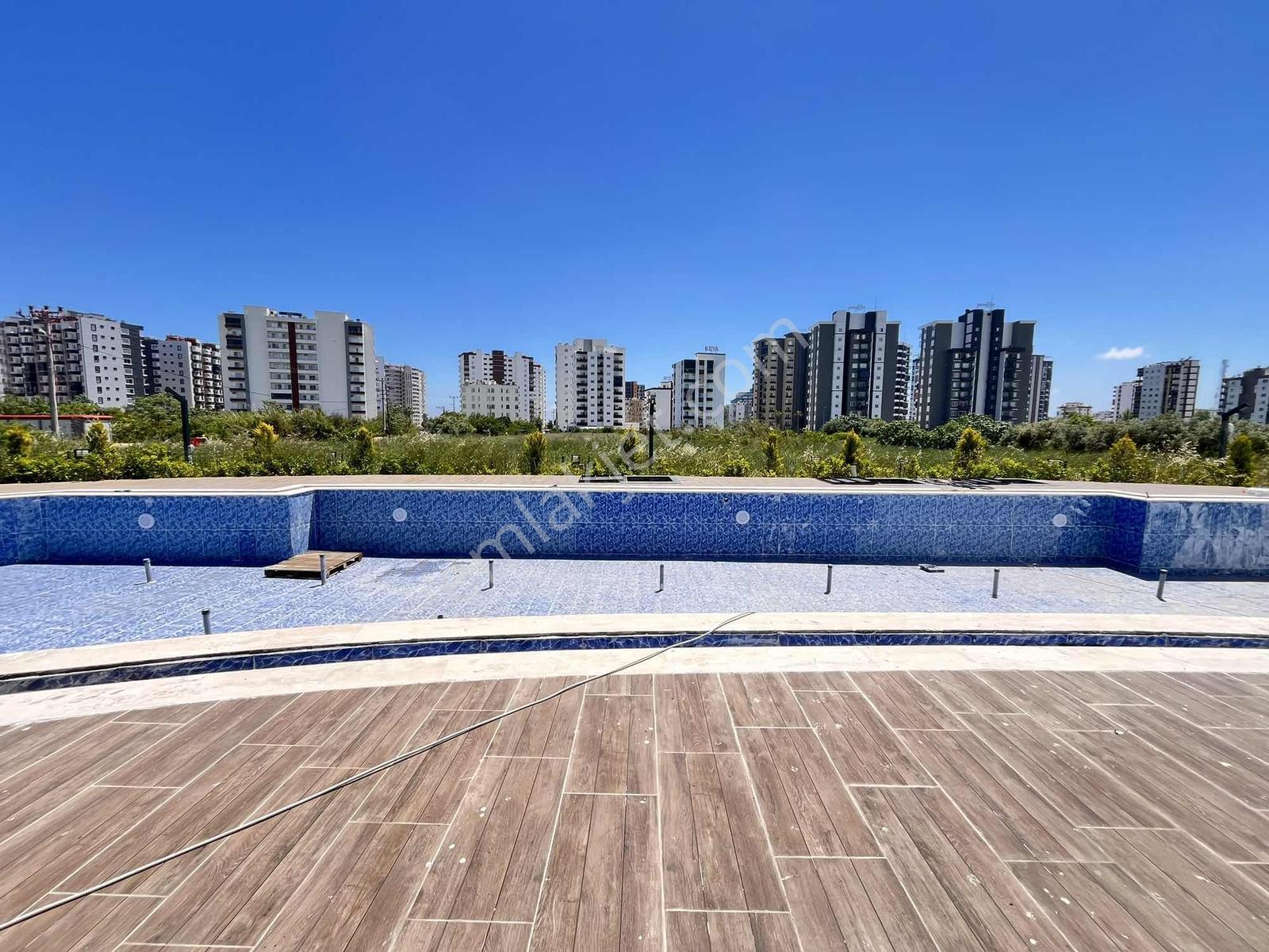 1+1 Çok Geniş Deniz Manzaralı İskanlı Havuzlu Lüks — fotoğraf 18