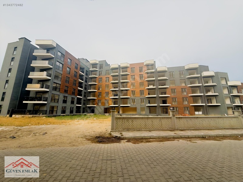 Acil Satılık Sümer Mh. Site İçi Havuzlu, Sıfır 2+0 Arakat Daire