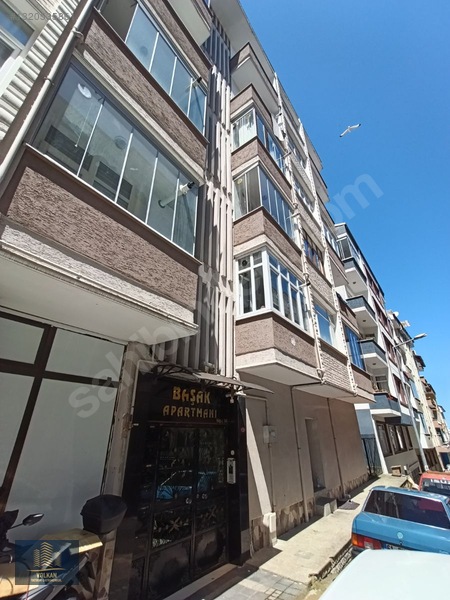 Vyg Den Yatırımlık Daire 2 Dükkan 1 Depo Hissesi Dahil Satlık — fotoğraf 7