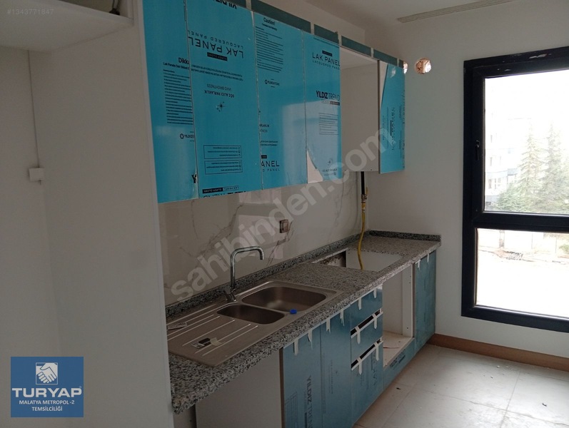 Turyap Metropol'den Çöşnükte Kiralık 3+1 Toki Dairesi — fotoğraf 9