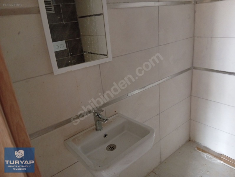 Turyap Metropol'den Çöşnükte Kiralık 3+1 Toki Dairesi — fotoğraf 11