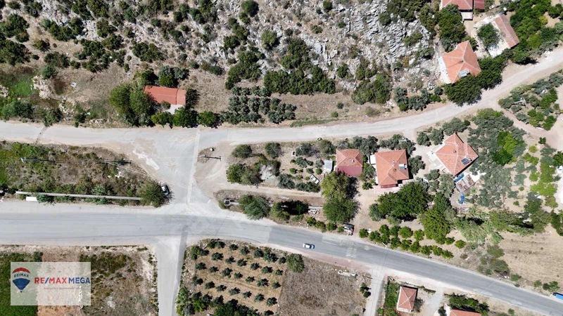 Döşemealtı Çığlıkta Yol Cepheli, Emsalsiz Nitelikte Köşe Parsel — fotoğraf 12