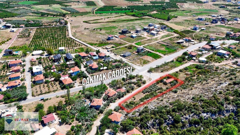 Döşemealtı Çığlıkta Yol Cepheli, Emsalsiz Nitelikte Köşe Parsel — fotoğraf 14