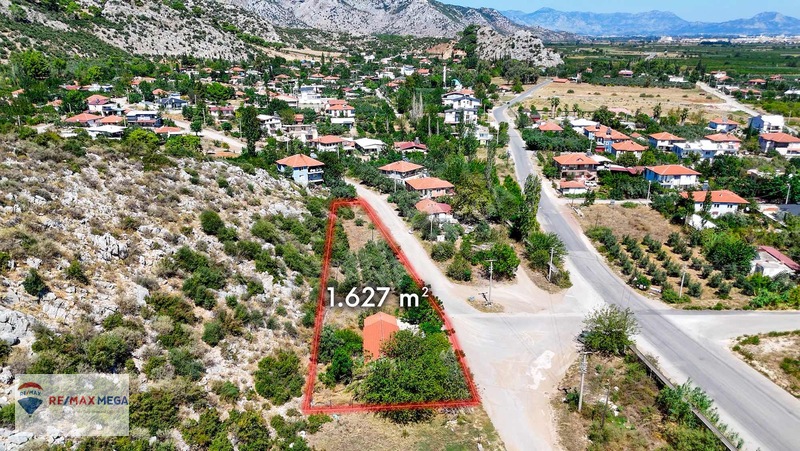 Döşemealtı Çığlıkta Yol Cepheli, Emsalsiz Nitelikte Köşe Parsel — fotoğraf 24