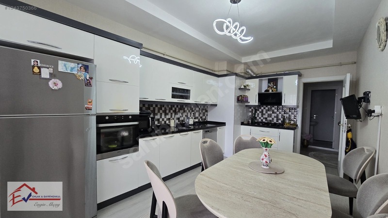 Ev Emlak'tan Şükrüpaşa Satılık Arakat 4+1 Lüks Daire — fotoğraf 32