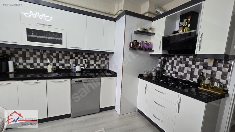 Ev Emlak'tan Şükrüpaşa Satılık Arakat 4+1 Lüks Daire — fotoğraf 35