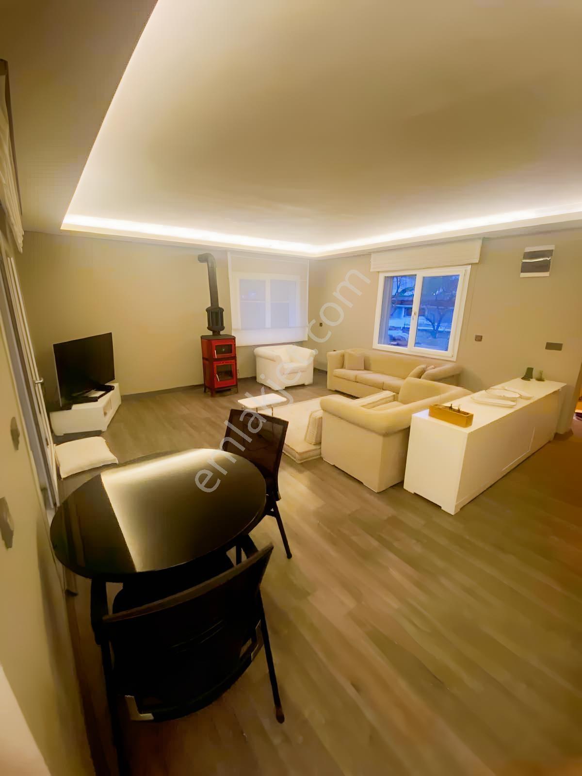 Çeşme Şifne'De Denize Yakın 3+1 Bakımlı Garajlı Villa — fotoğraf 15
