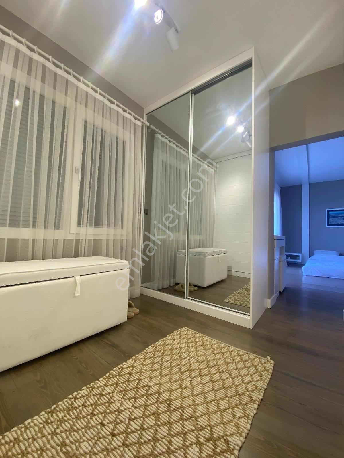 Çeşme Şifne'De Denize Yakın 3+1 Bakımlı Garajlı Villa — fotoğraf 31