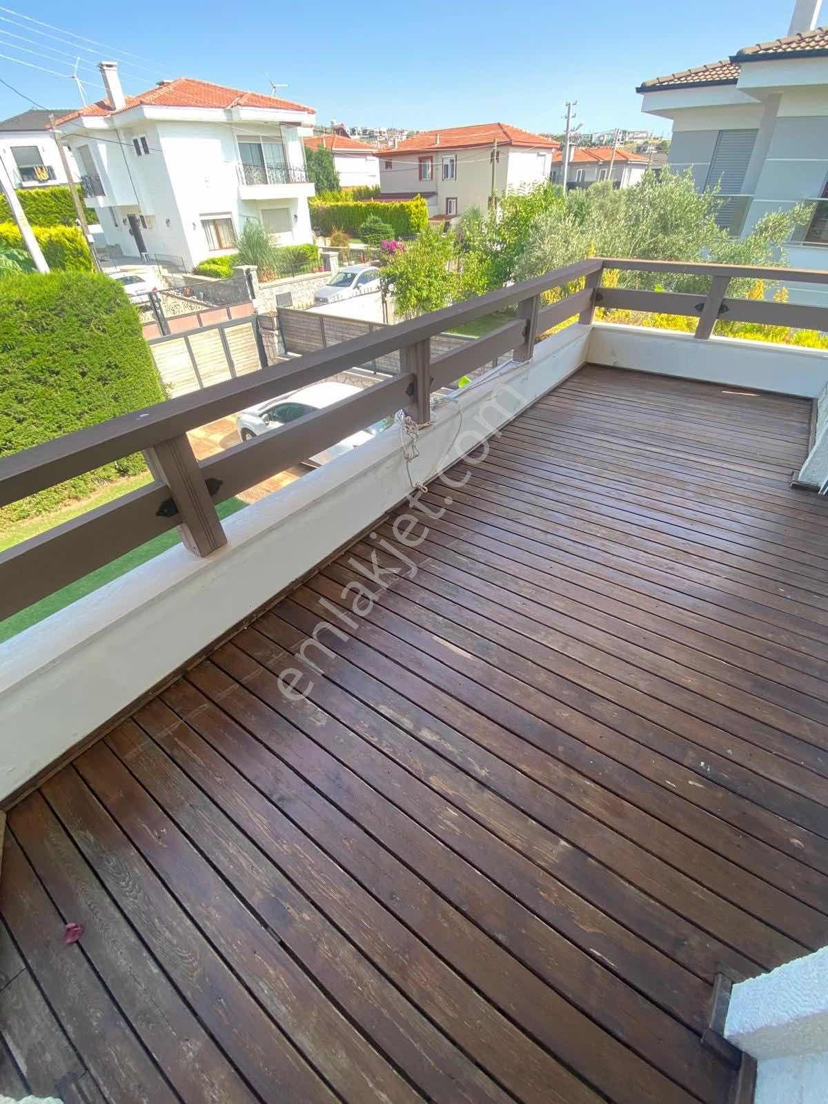 Çeşme Şifne'De Denize Yakın 3+1 Bakımlı Garajlı Villa — fotoğraf 32