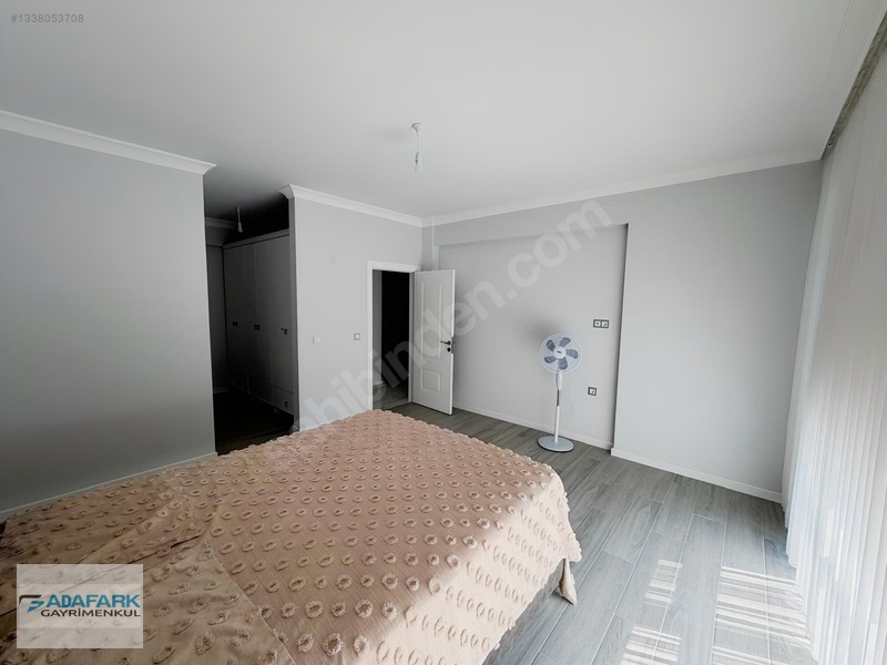 Yeni Stad Yakını Bahçe Kullanımlı Ve Teraslı Satılık Villa — fotoğraf 16