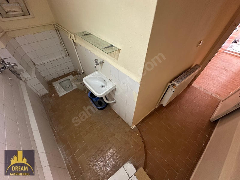 Ataşehir İçerenköy De Kiralık 1+1 — fotoğraf 12