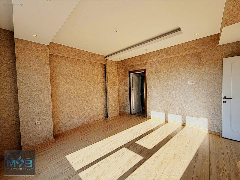Msb Gayrimenkul'den Stadyum Yolu Üzeri Satılık 4.5+1 Lüx Daire — fotoğraf 6