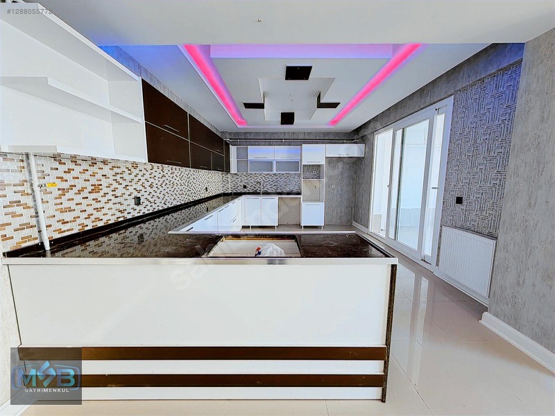 Msb Gayrimenkul'den Stadyum Yolu Üzeri Satılık 4.5+1 Lüx Daire — fotoğraf 11