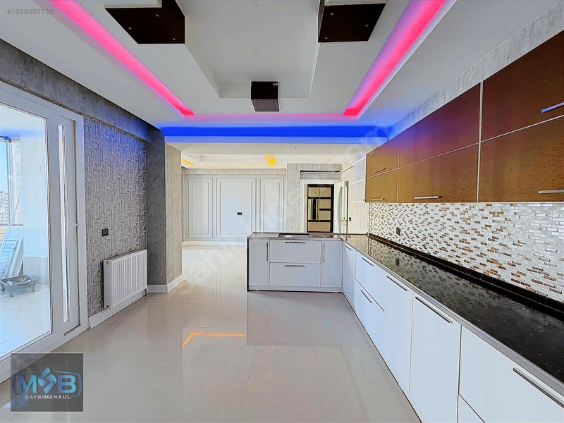 Msb Gayrimenkul'den Stadyum Yolu Üzeri Satılık 4.5+1 Lüx Daire — fotoğraf 13