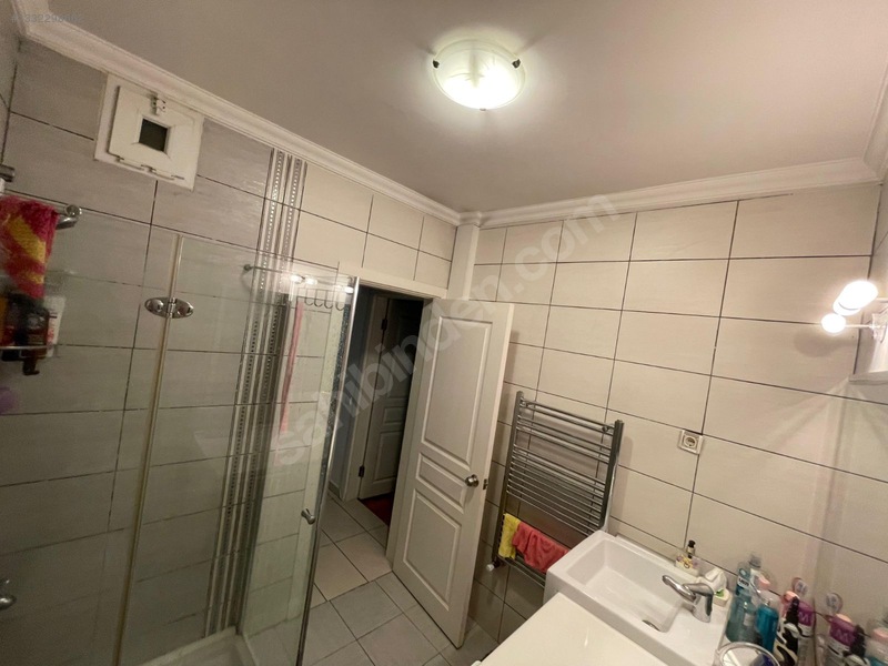 Yukarı Bahçelievler De Katta 3+1 — fotoğraf 5