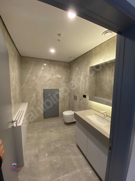 Dev Proje Nev201'de Avantajlı Kiralık Tam Kat Ofis — fotoğraf 9