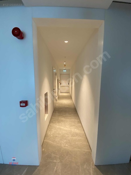 Dev Proje Nev201'de Avantajlı Kiralık Tam Kat Ofis — fotoğraf 10