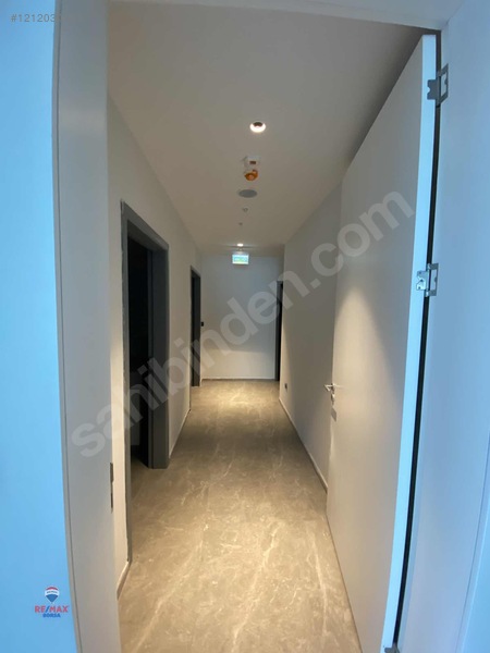 Dev Proje Nev201'de Avantajlı Kiralık Tam Kat Ofis — fotoğraf 11