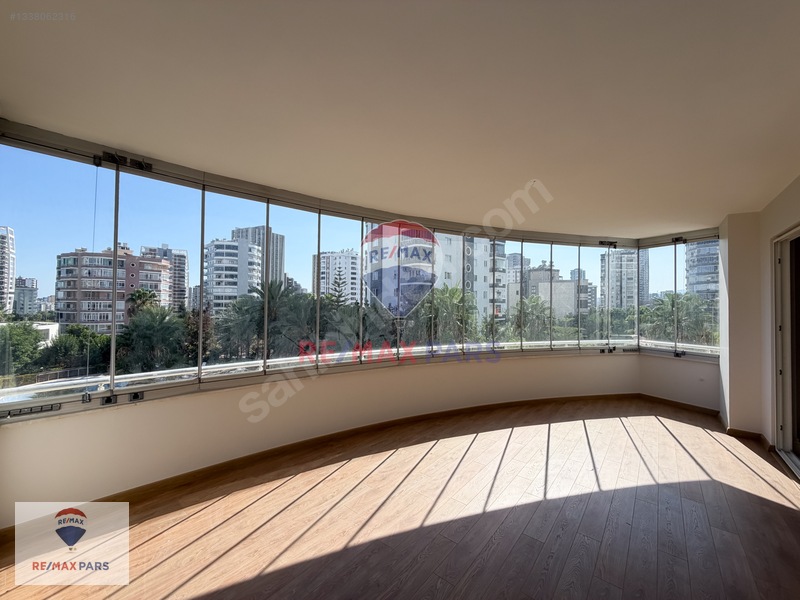 Remax Pars'tan Saray Sapphıre'de Yenilenmiş 4+1 — fotoğraf 8