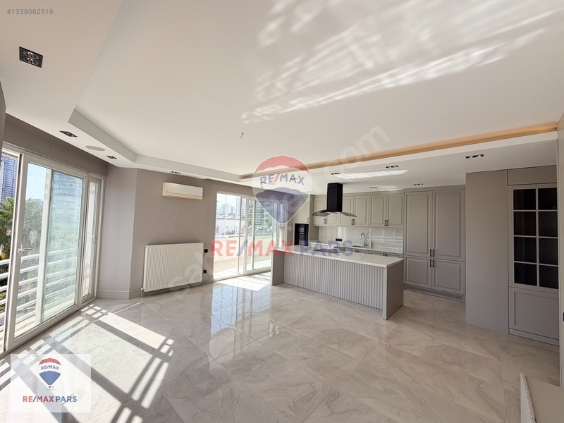 Remax Pars'tan Saray Sapphıre'de Yenilenmiş 4+1 — fotoğraf 12