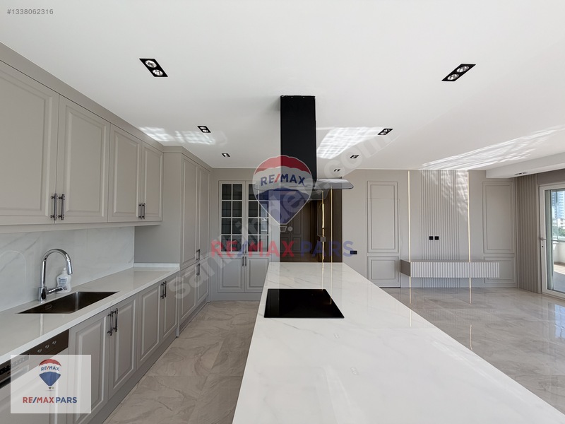 Remax Pars'tan Saray Sapphıre'de Yenilenmiş 4+1 — fotoğraf 14