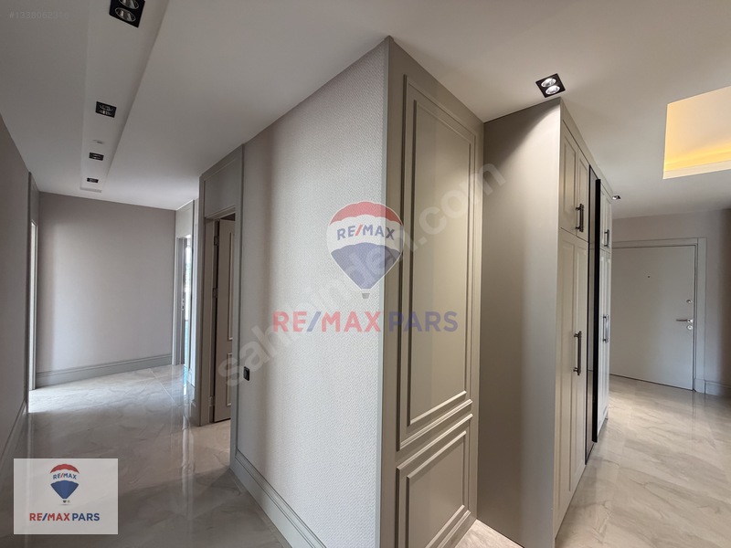 Remax Pars'tan Saray Sapphıre'de Yenilenmiş 4+1 — fotoğraf 17