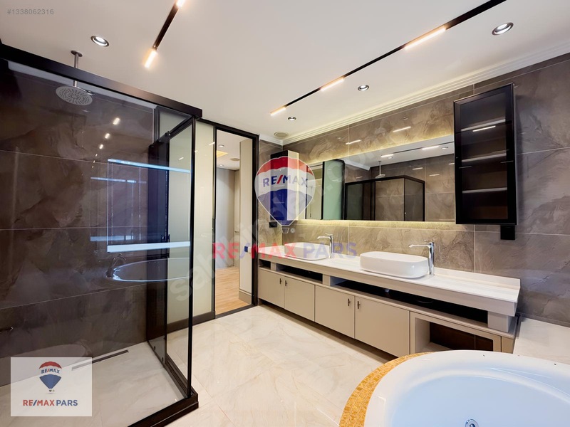Remax Pars'tan Saray Sapphıre'de Yenilenmiş 4+1 — fotoğraf 26