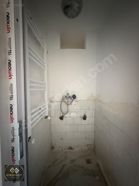 Egemen Emlak'tan Kurtuluş Mahallesi'nde Kiralık 2+0 Daire — fotoğraf 19