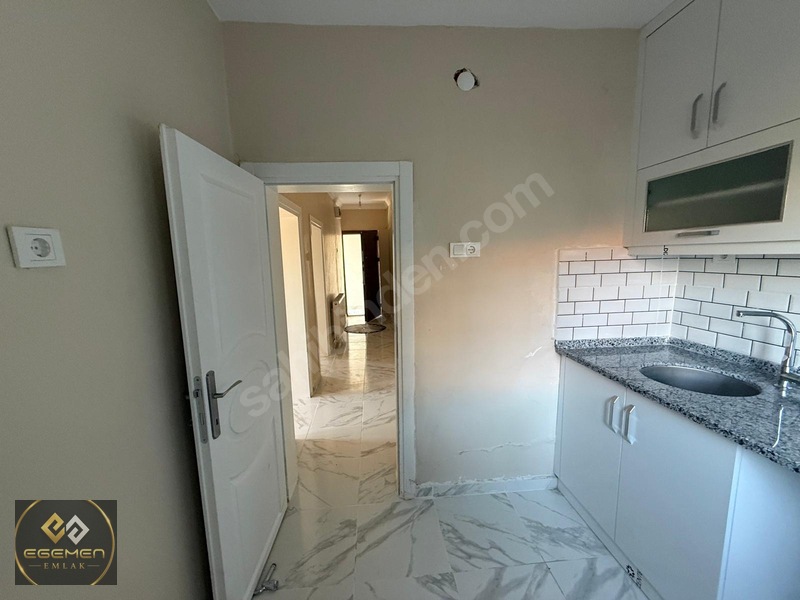 Egemen Emlak'tan Kurtuluş Mahallesi'nde Kiralık 2+0 Daire — fotoğraf 24