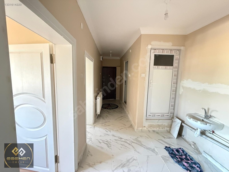 Egemen Emlak'tan Kurtuluş Mahallesi'nde Kiralık 2+0 Daire — fotoğraf 25