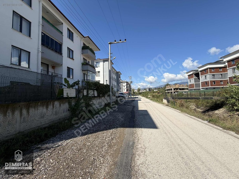 Demirbaş Gayrimenkulden Üni. Böl. Kiralık Eşyalı 2+1 Daire — fotoğraf 3