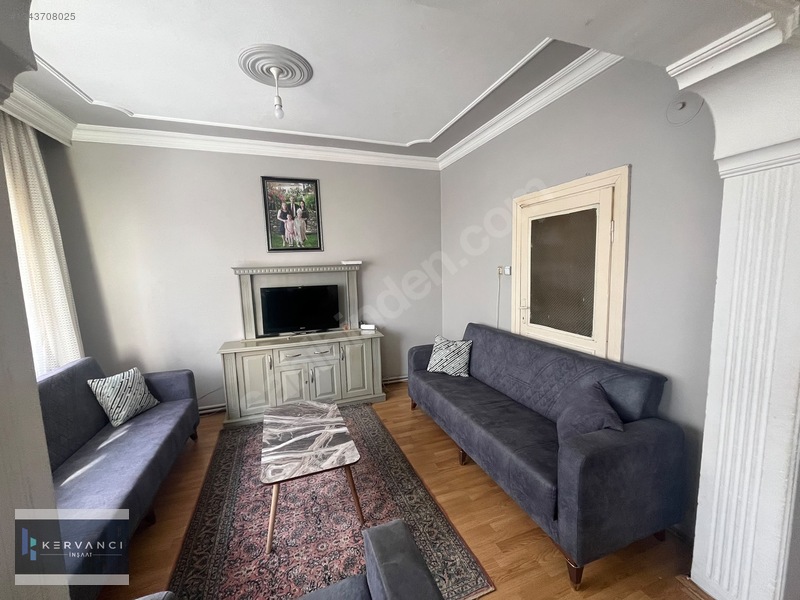 Çorlu Merkezde 3+1 Satılık - İskanlı Daire — fotoğraf 3