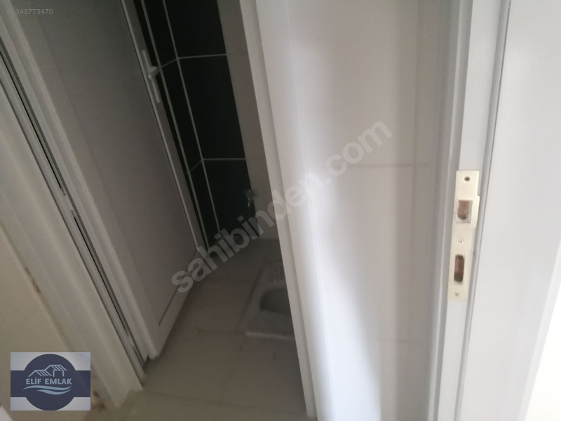 Elif Emlaktan Cumhuriyet Mahalleside 220 M2 Satılık Daire — fotoğraf 17