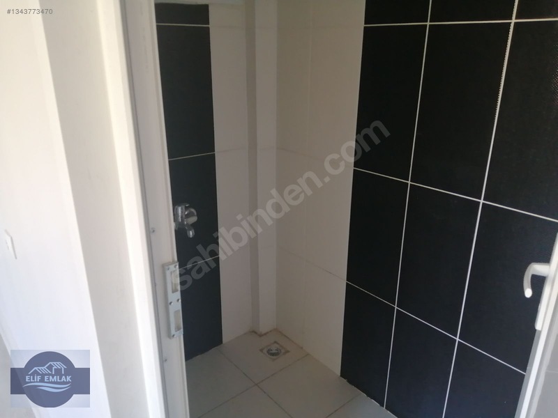 Elif Emlaktan Cumhuriyet Mahalleside 220 M2 Satılık Daire — fotoğraf 21