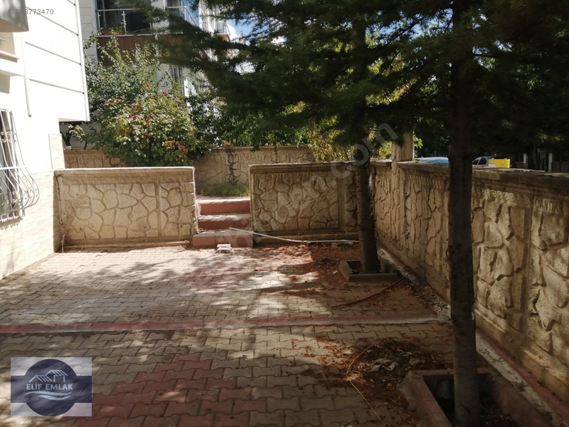 Elif Emlaktan Cumhuriyet Mahalleside 220 M2 Satılık Daire — fotoğraf 26