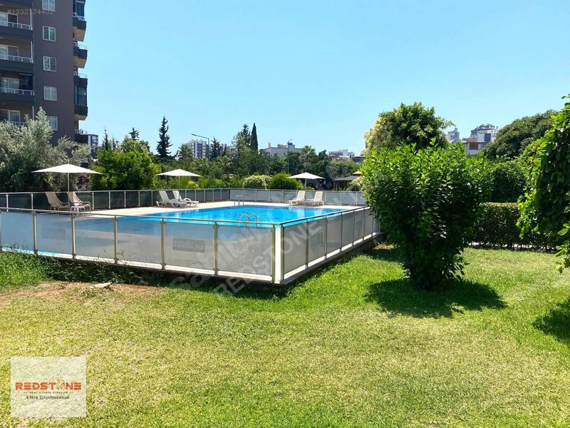 50. Yıl Mahallesinde Site İçerisinde 4+1 Geniş Satılık Daire — fotoğraf 26