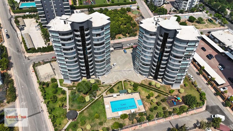 50. Yıl Mahallesinde Site İçerisinde 4+1 Geniş Satılık Daire — fotoğraf 31