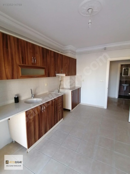 Altın Emlak'tan Alpağut Mh.kiralık Geniş 3+1 Daire