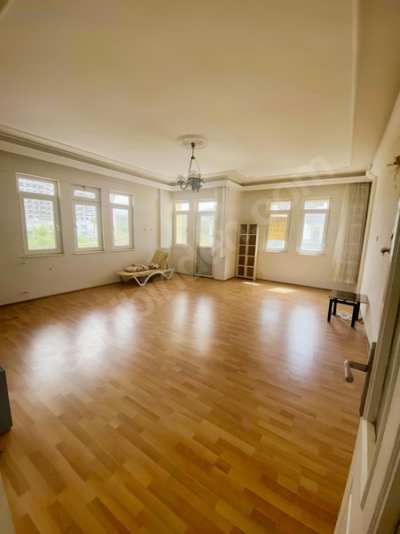 Pazarci'da Kiralık 2+1 Ayrı Mutfaklı Daire (100m²) — fotoğraf 2