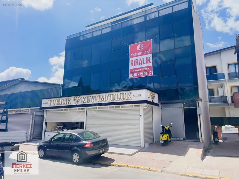 Yuvacık Yeşilyurt Mah. Çuhadar Cad. Üzerinde 100 M² Kiralık Ofis