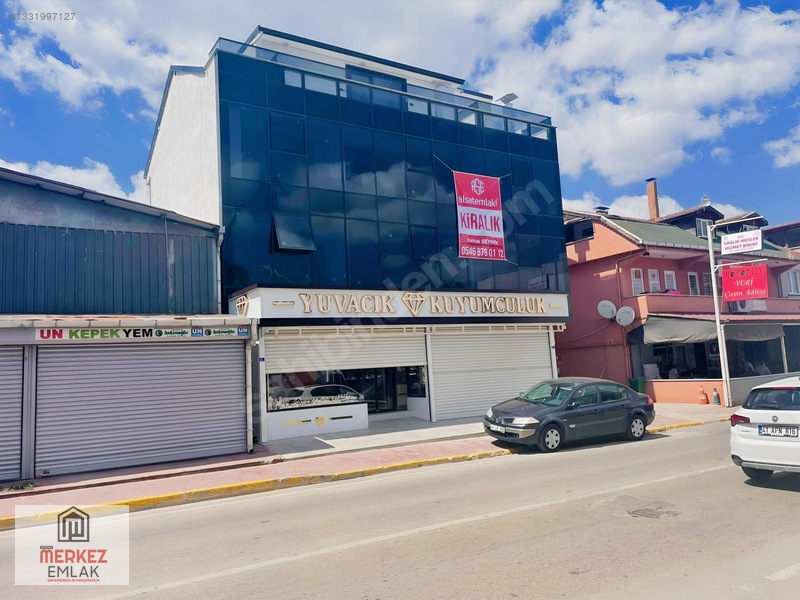 Yuvacık Yeşilyurt Mah. Çuhadar Cad. Üzerinde 100 M² Kiralık Ofis — fotoğraf 3