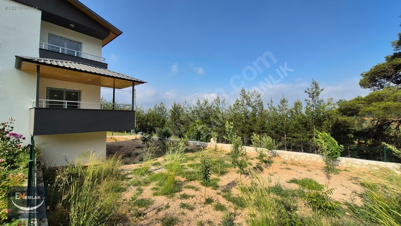 En Emlak'tan Körüstan'da 4+1 Sıfır Villa — fotoğraf 9