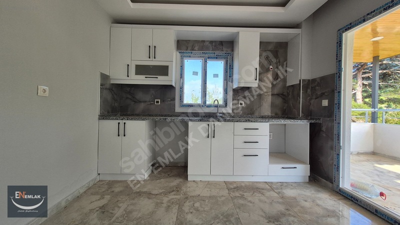 En Emlak'tan Körüstan'da 4+1 Sıfır Villa — fotoğraf 19