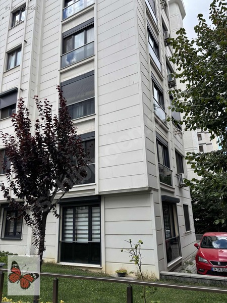 Tüccarbaşında Mınıbüs Caddesıne Yakın 2+1 Kombılı 10 Yaşında — fotoğraf 3