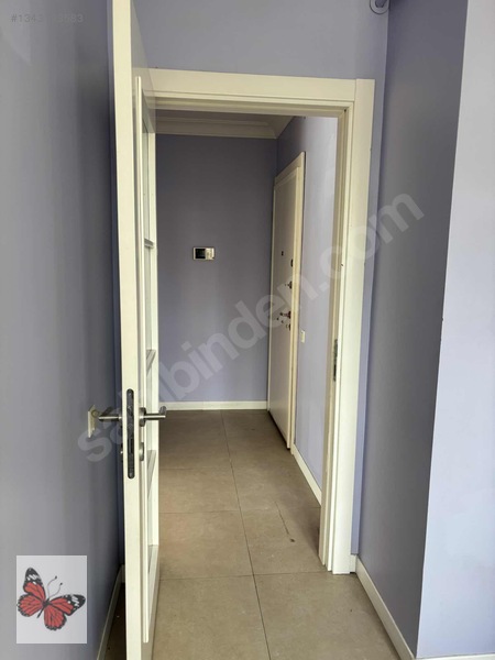 Tüccarbaşında Mınıbüs Caddesıne Yakın 2+1 Kombılı 10 Yaşında — fotoğraf 11