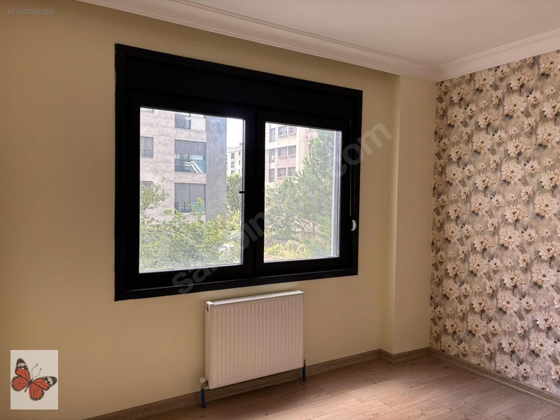 Tüccarbaşında Mınıbüs Caddesıne Yakın 2+1 Kombılı 10 Yaşında — fotoğraf 21