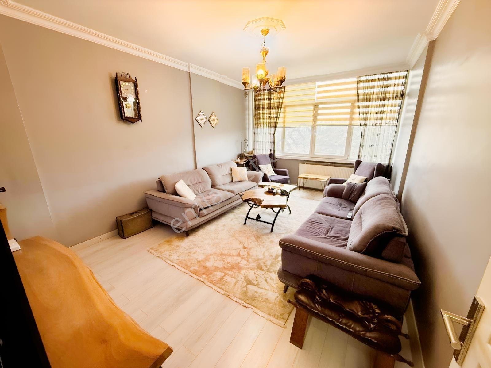 Çengelköyde Havuzlu Site İçerisinde Satılık Eşyalı 3+1 Daire — fotoğraf 10
